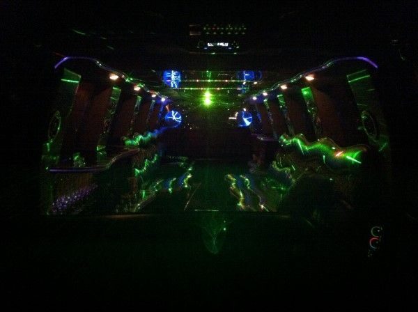 Edustusajot limusiinilla